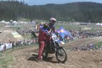 STEFAN EVERTS AND HIS FATHER AFTER WINNING MXGP www.jpg (41,906 bytes)